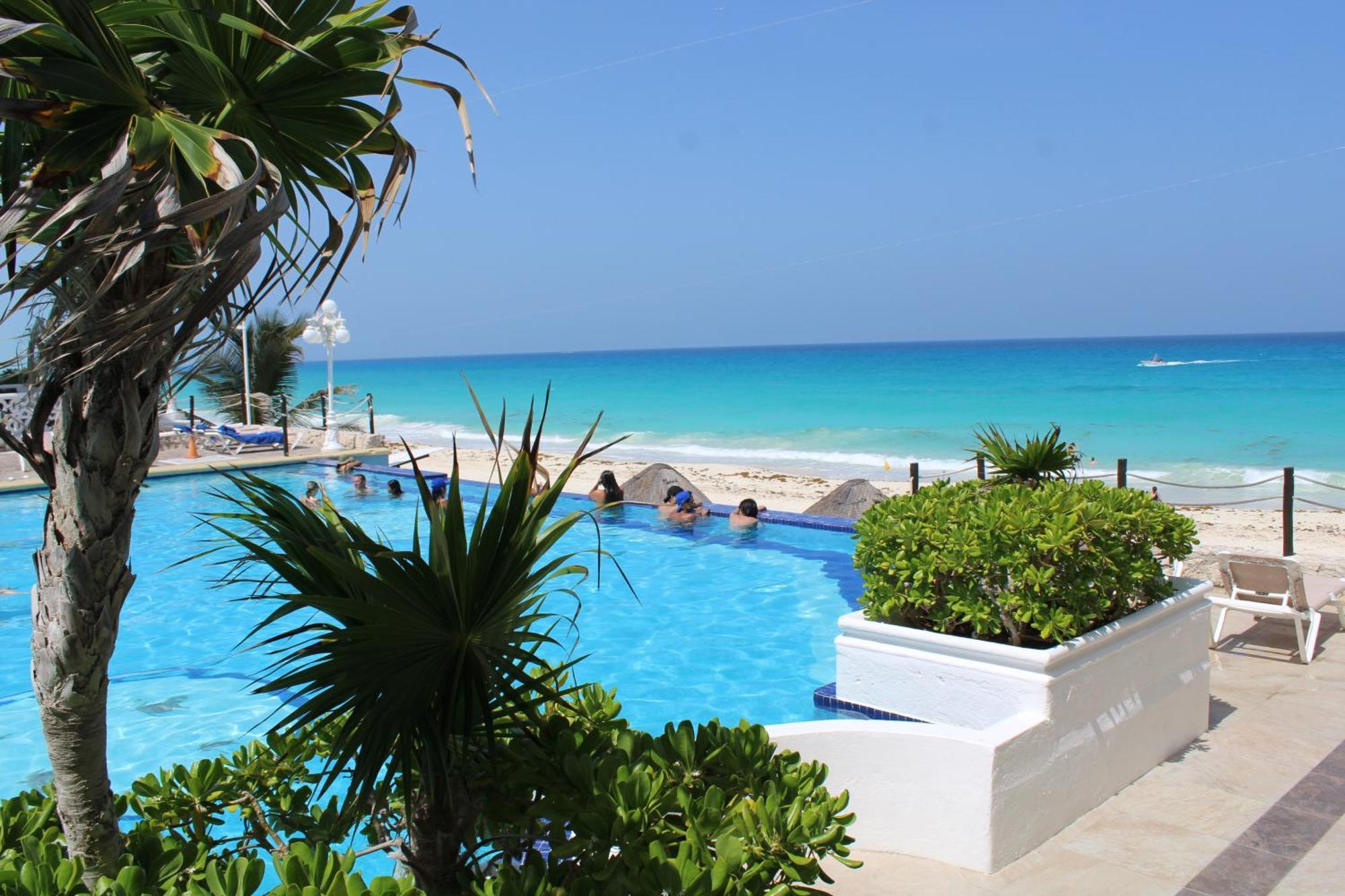 Bsea Cancun Plaza Hotel Exterior foto
